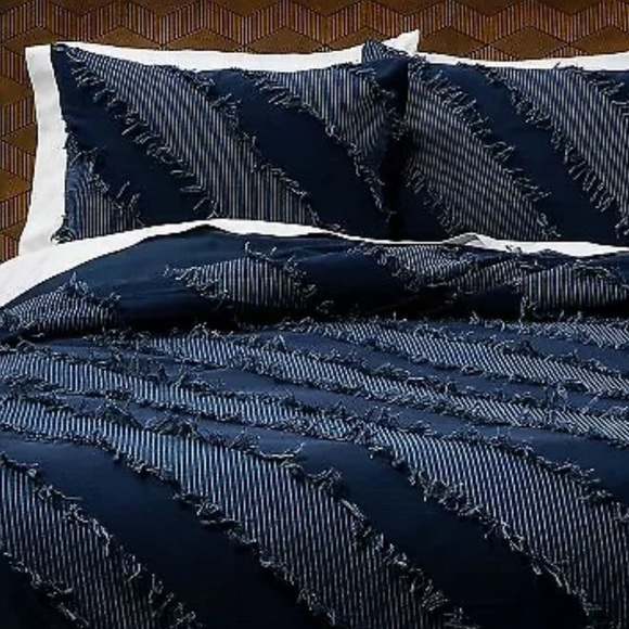 Opalhouse Bedding King Diagonal Textured Comforter Sham Set Indigo